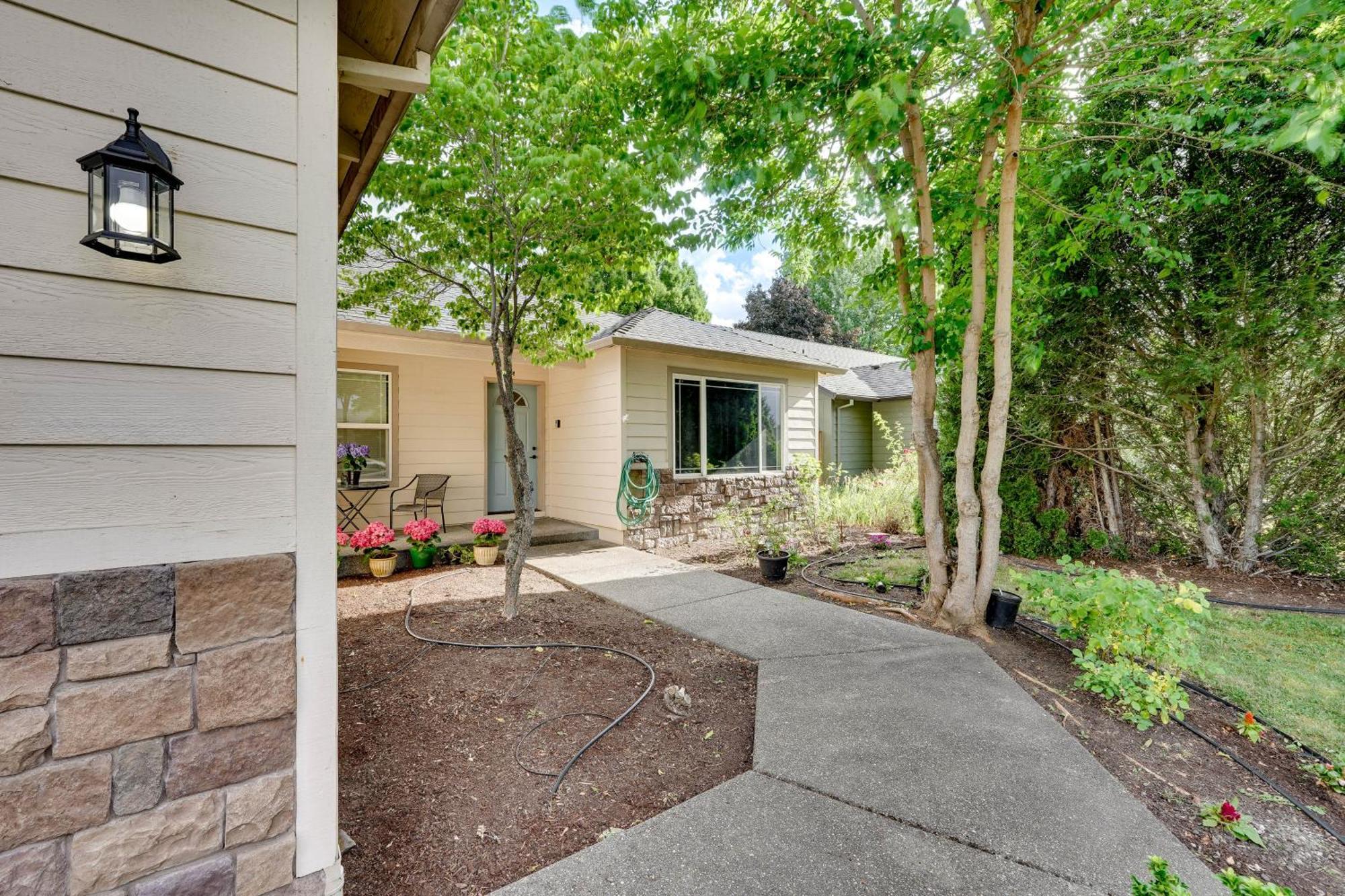 Pet-Friendly Medford Vacation Rental With Yard! Exterior foto